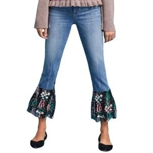 Anthropologie Pilcro and the Letterpress Jeans Lace Cuff Crop